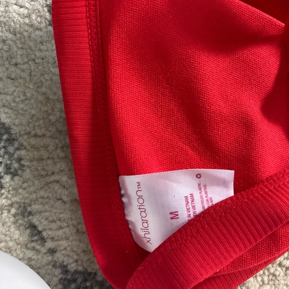 Red Ribbed Bikini Top 💋 - Picture 4 of 4